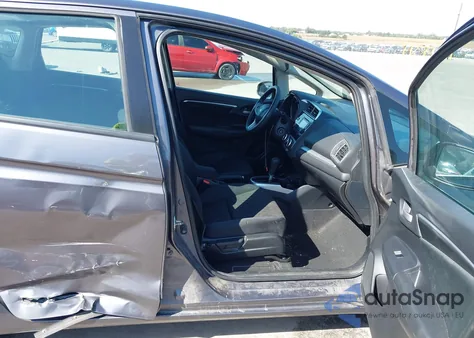 2015 Honda Fit Lx z USA, uszkodzony, nr VIN 3HGGK5H53FM731244